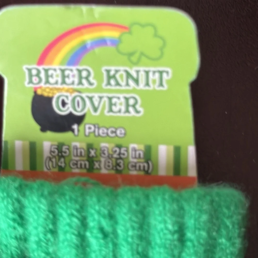 Drink Knit Cover to Celebrate St Patrick’s Day